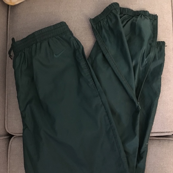 nike pants green